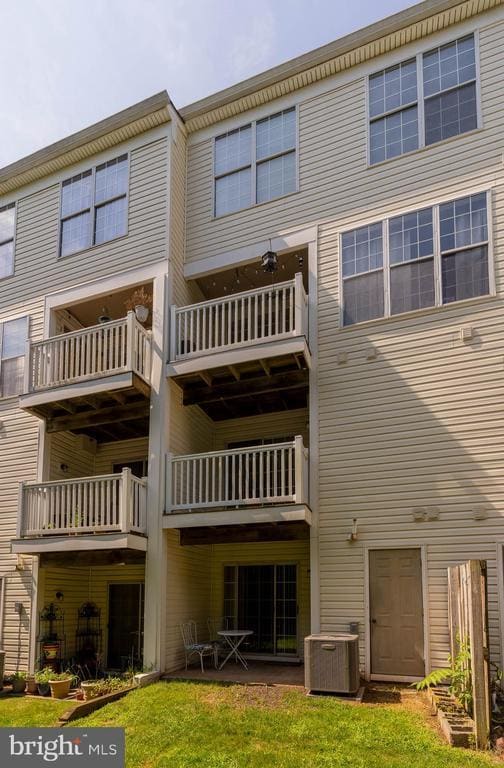 Building Photo - 21773 Baldwin Square