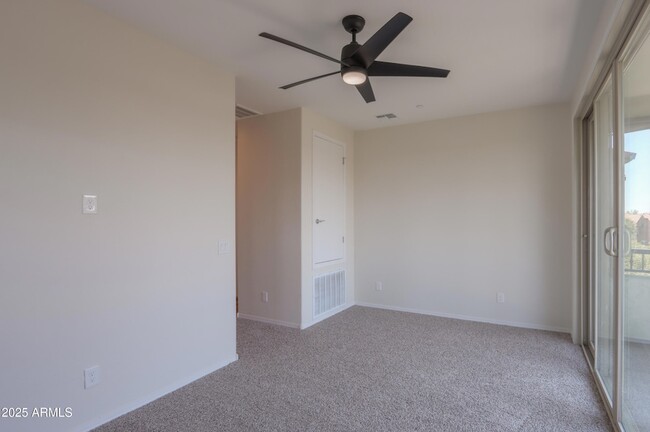 Building Photo - 1665 E Dogwood Ln