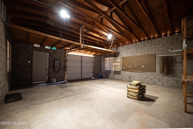 Building Photo - 1560 N John Adams St