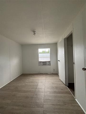 Building Photo - 541 Simmons Dr