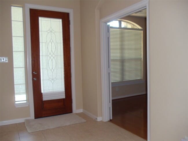 Building Photo - 2510 Cambria Ct