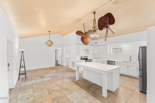 Building Photo - 1625 Hortana Dr