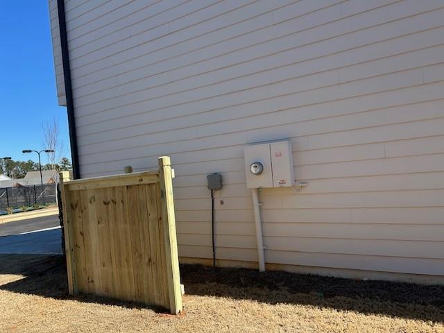 Building Photo - 921 Summer Rain Wy