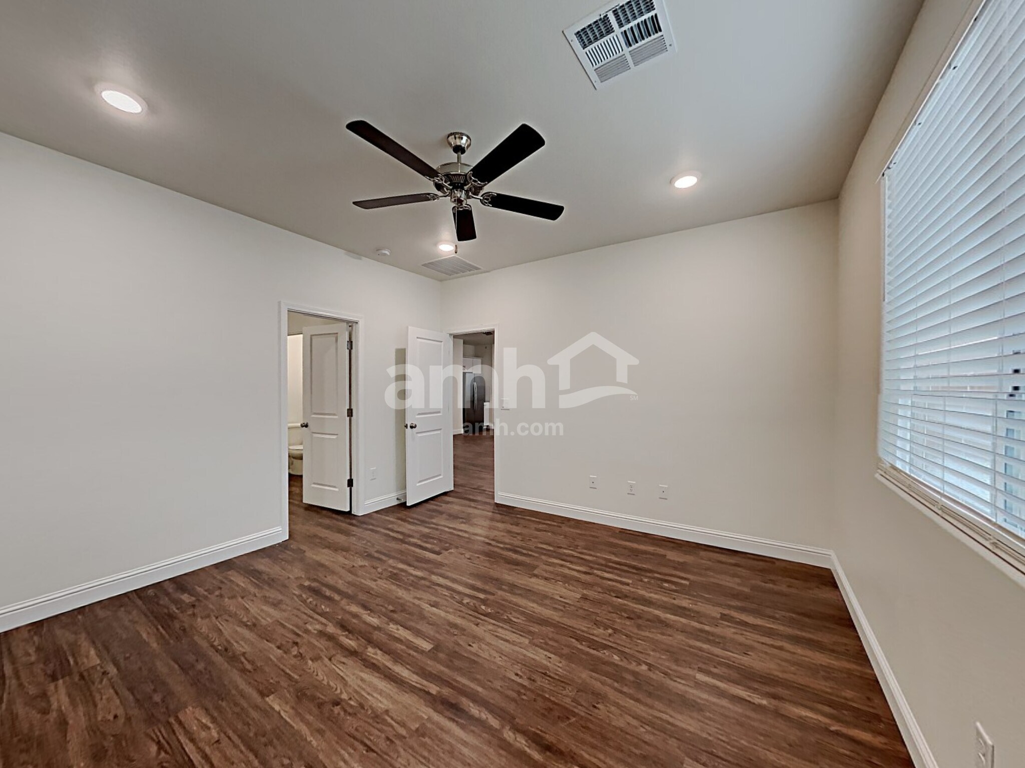 Building Photo - 5615 Lighting Hope Ct