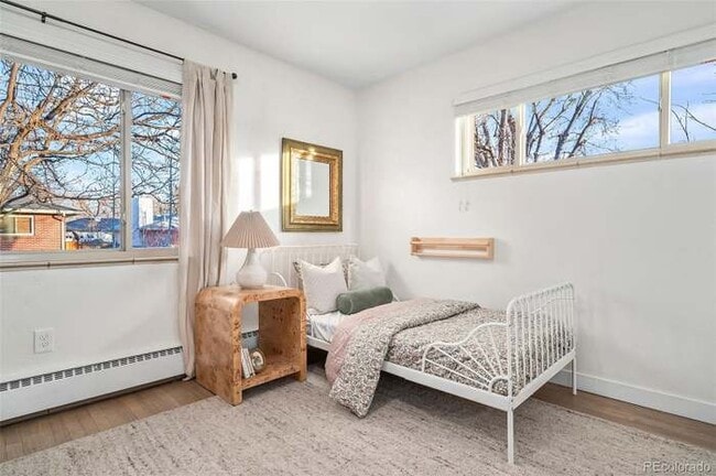 Building Photo - 3090 S Franklin St