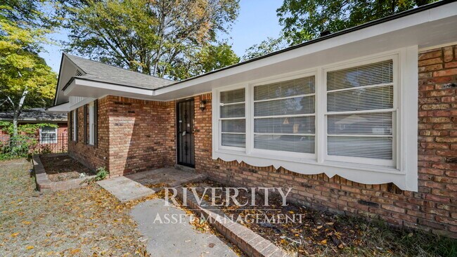 Building Photo - 3770 Wisteria Cove