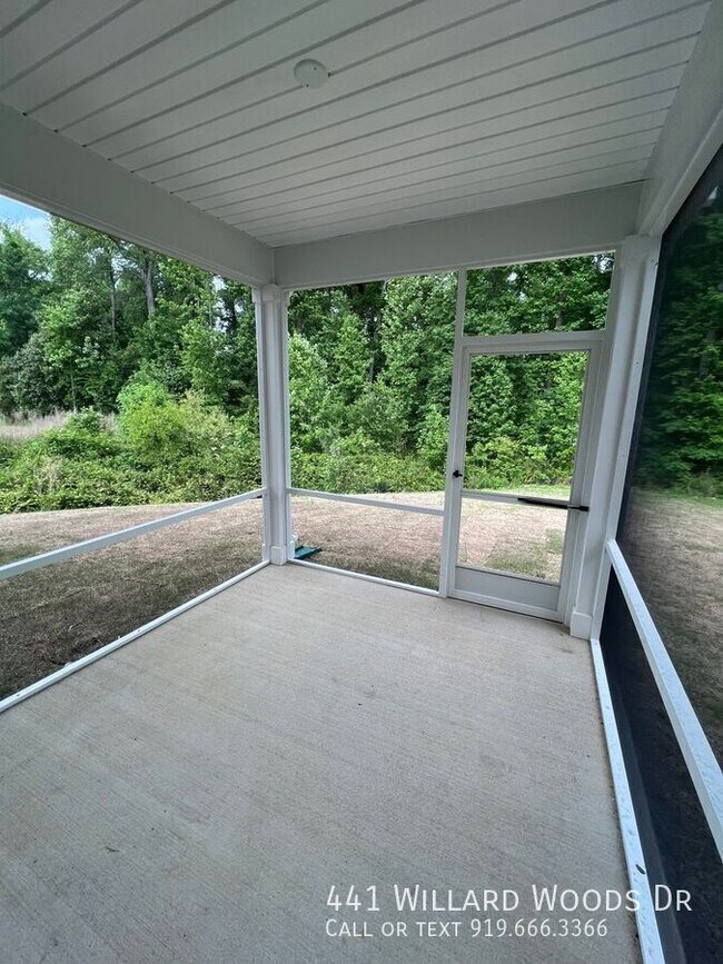 Building Photo - 441 Willard Wds Dr