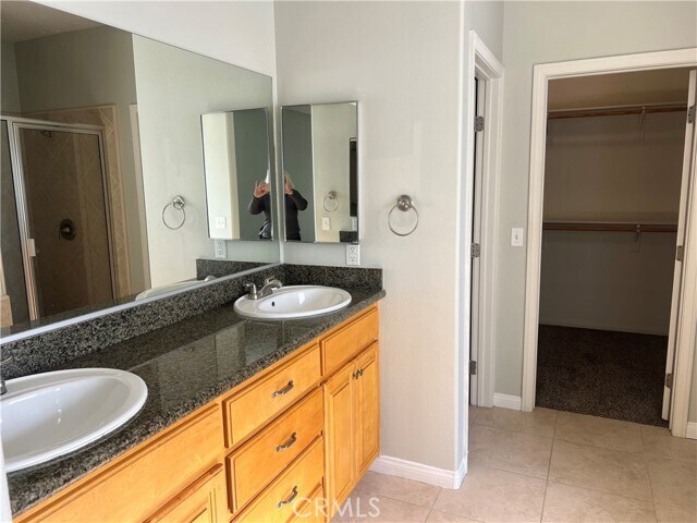 Building Photo - 26500 Silver Lakes Pkwy