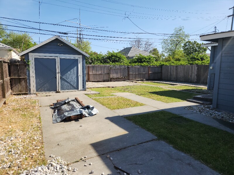 Building Photo - 440 E Arcade St