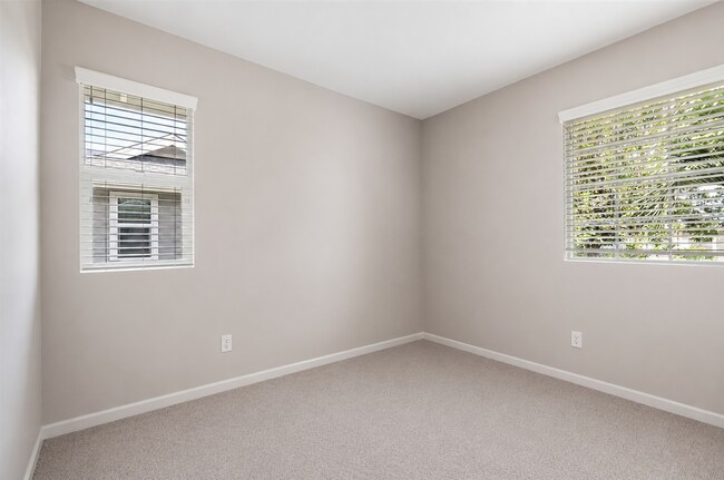 Building Photo - 91-1319-1319 Kaileolea Dr
