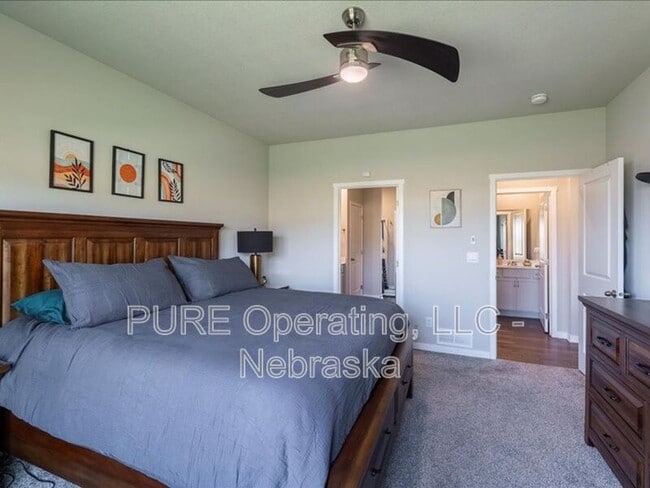 Building Photo - 6420 Kyla Dr