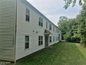 Building Photo - 426 Oakwood Ave