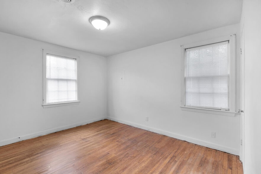 Building Photo - 1712 Perch Dr