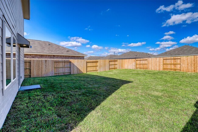 Building Photo - 26914 Dalmatian Bellflower Dr