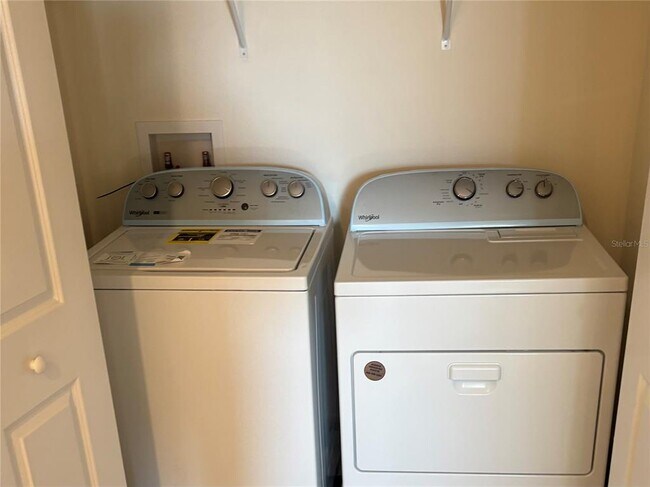 Building Photo - 775 Longboat Dr