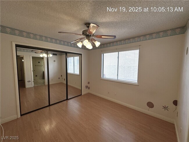 Building Photo - 398 Decareo Ct