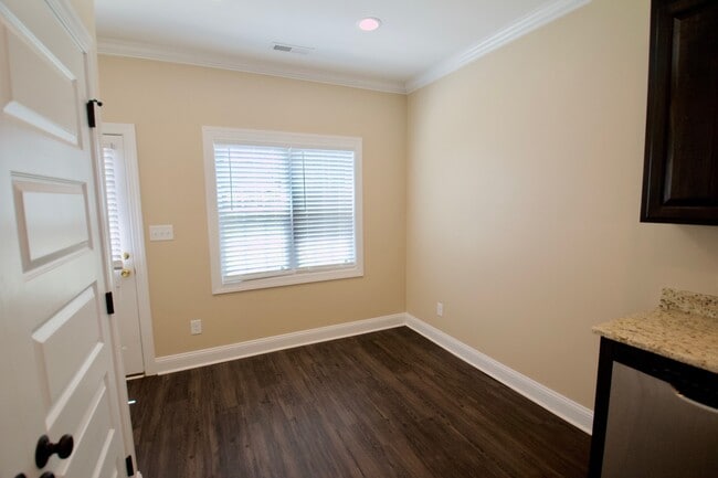 Building Photo - "Brand New Construction". Quiet Location, ...