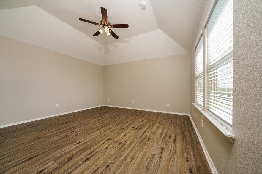 Building Photo - 1200 Sweetgum Dr