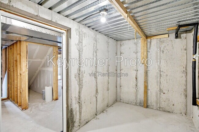 Building Photo - 2568 N 3670 W