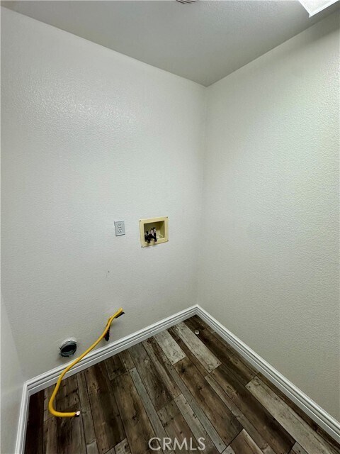 Building Photo - 31990 Pasos Pl