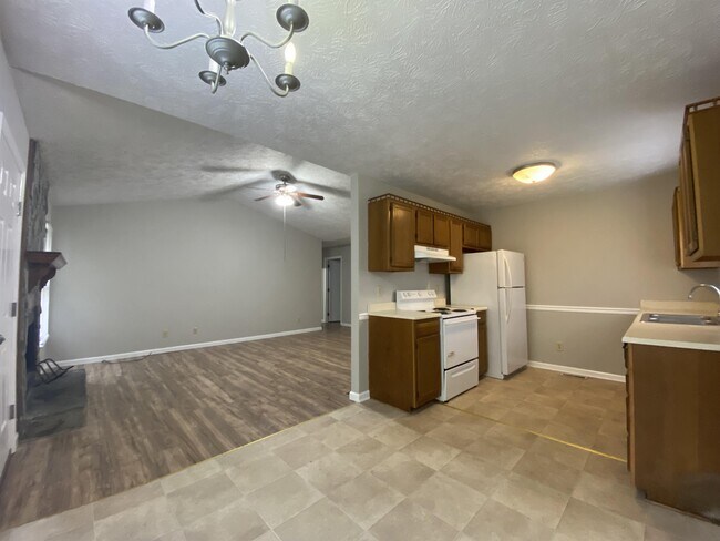 Building Photo - 3620 Beswick Ct