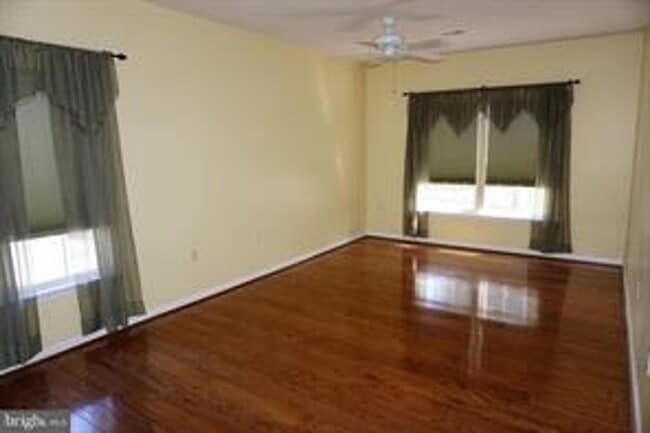 Building Photo - **AVAILABLE 6/1/2026**  Well-kept Ground level condo available in Forest Hill, MD!