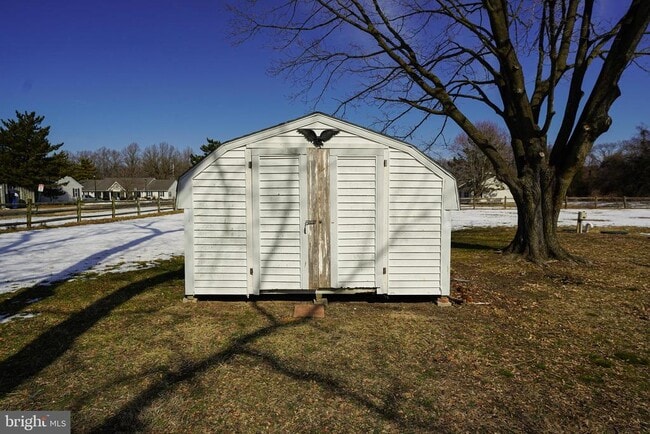 Building Photo - 8369 Nylon Ave