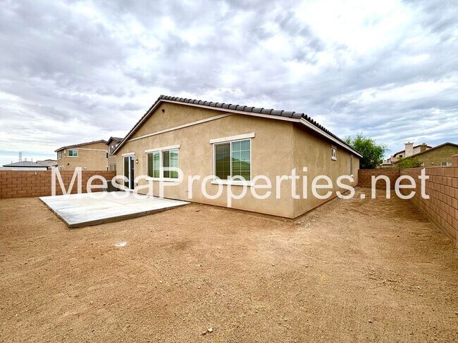 Building Photo - 12594 Ava Loma St
