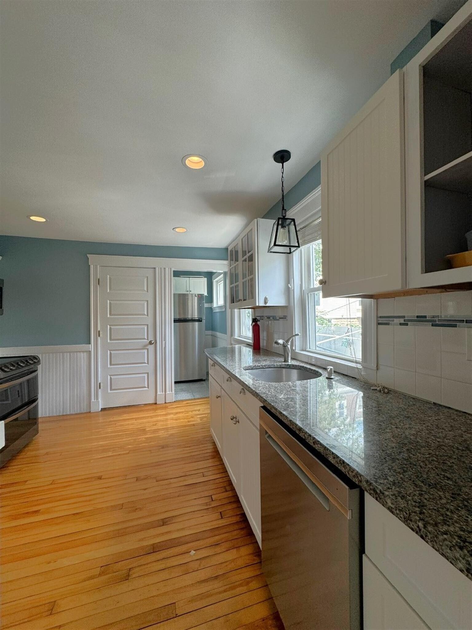 Building Photo - 9 Gordon St