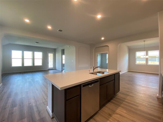 Building Photo - 110 Joseph Hawkins Ln