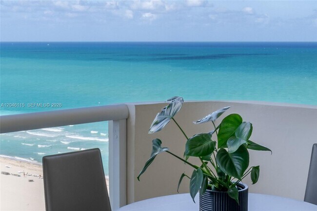 Building Photo - 5757 Collins Ave