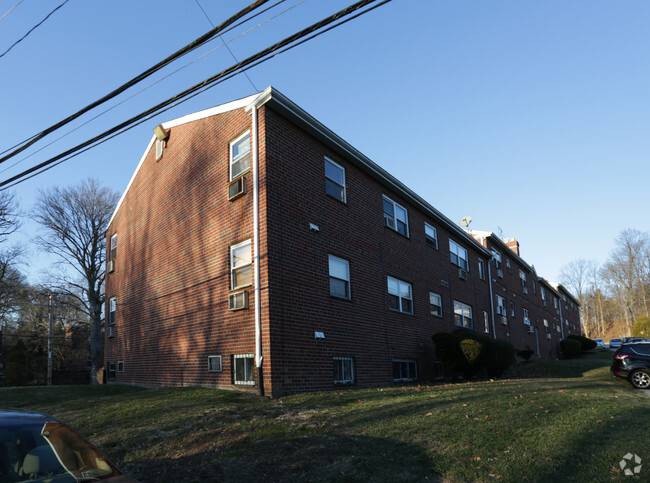 Building Photo - Ravenswood Apartments