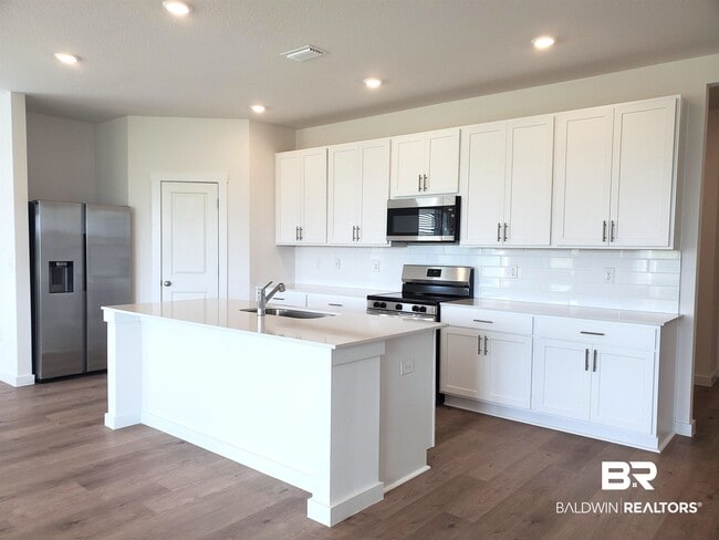 Building Photo - 3840 Casita Cir