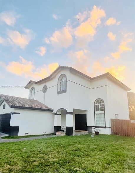 Primary Photo - 20318 SW 87th Ct