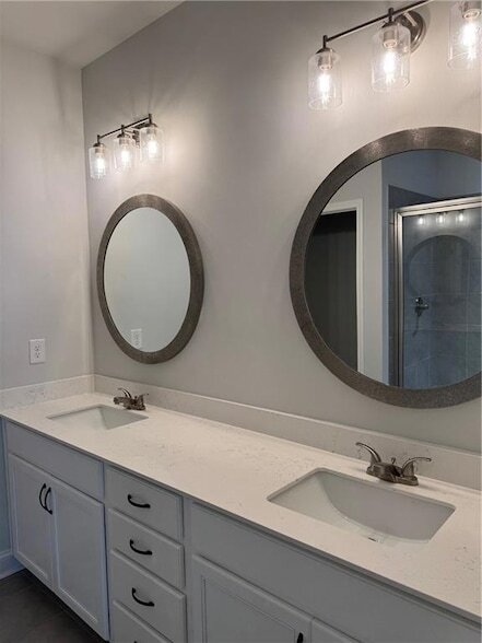 Building Photo - 1202 Ainsworth Alley