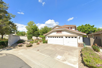 Building Photo - Beautiful 4-Bedroom Home in Mace Ranch