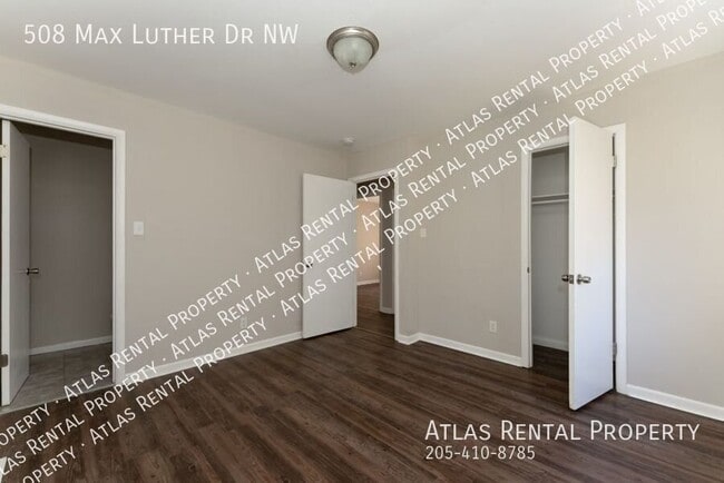 Building Photo - 508 Max Luther Dr NW