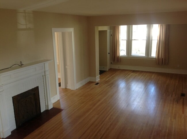 Building Photo - 1335 Whitethorn St