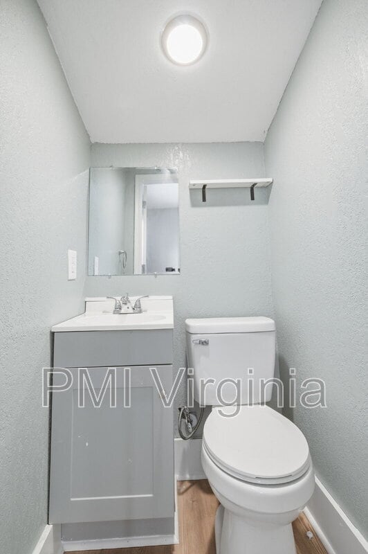 Building Photo - 409 Nevada St