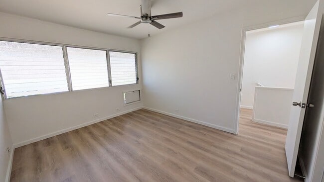 Building Photo - Newly Remodeled 2 bed 2 Bath Townhouse at Waialae Gardens in Kahala