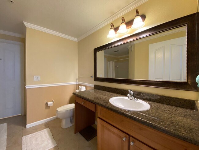 Building Photo - 12970 Positano Cir