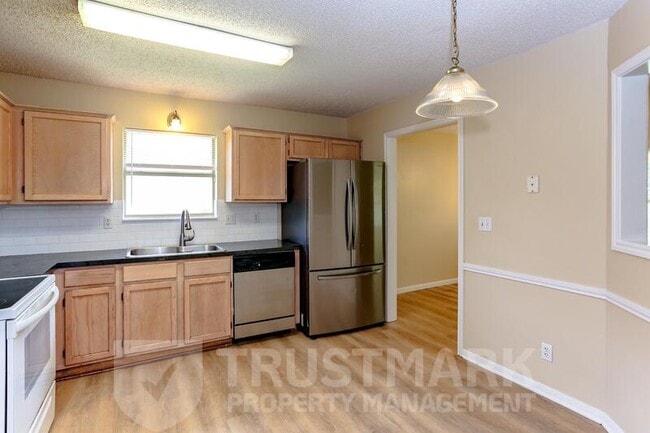 Building Photo - 4805 Frontier Trail