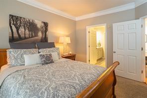 Building Photo - 1850 Cotillion Dr
