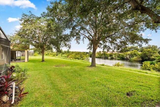 Building Photo - 10148 Malpas Point