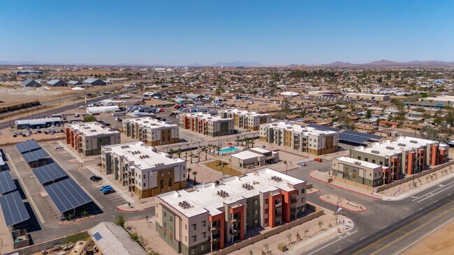 Exterior - Mesa Vista