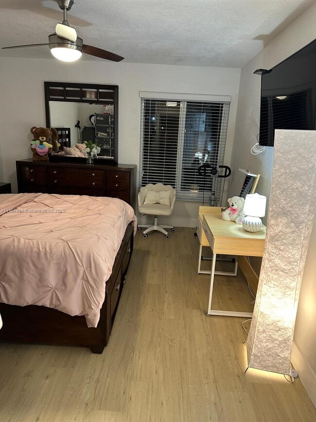 Building Photo - 15304 SW 81st Ln