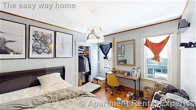 Building Photo - 243 Summer St