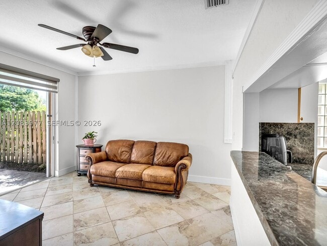 Building Photo - 15037 SW 50th Ct
