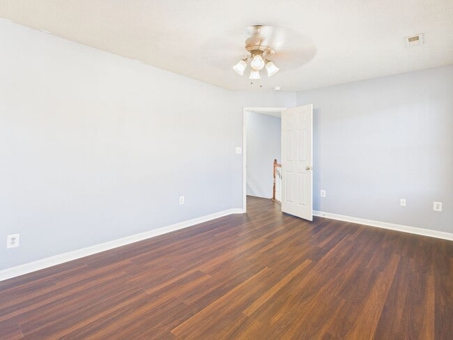 Building Photo - 10561 Gallant Fox Way