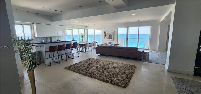 Building Photo - 9499 Collins Ave